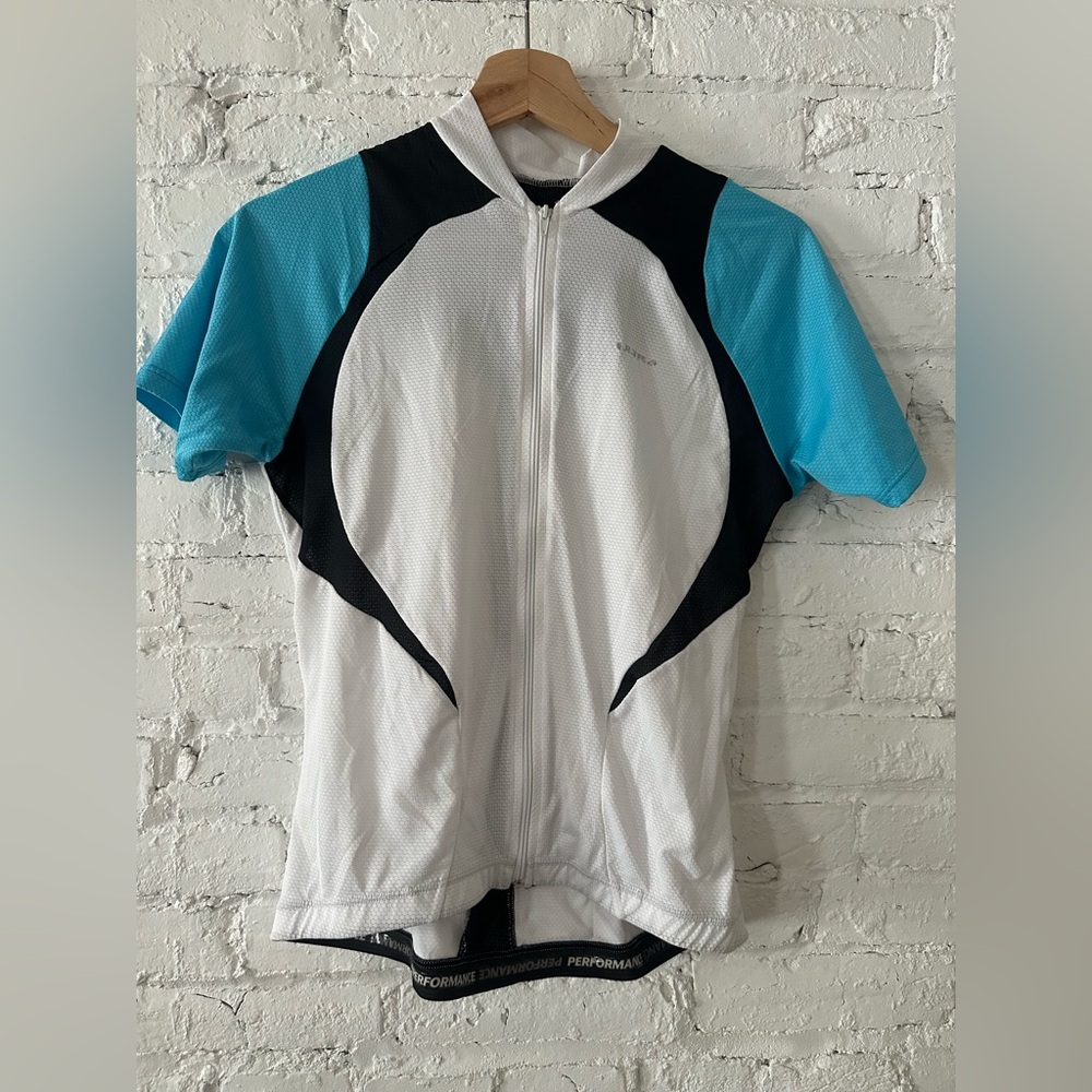 Women’s cycling shirt